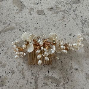 A beautiful hair piece for a bride to be! Can be worn with an updo or down.